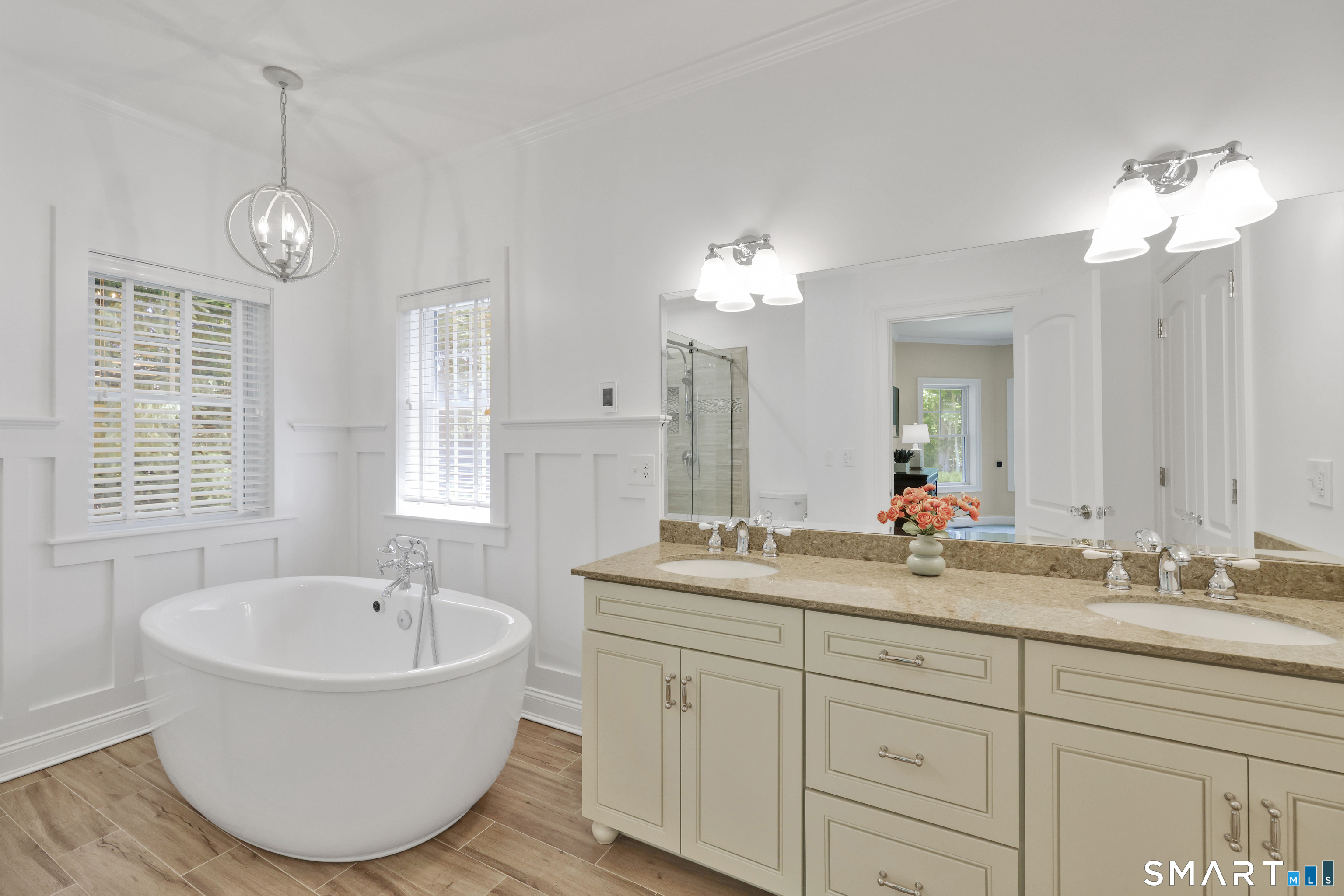 10 Merrit Woods Burlington CT 06013