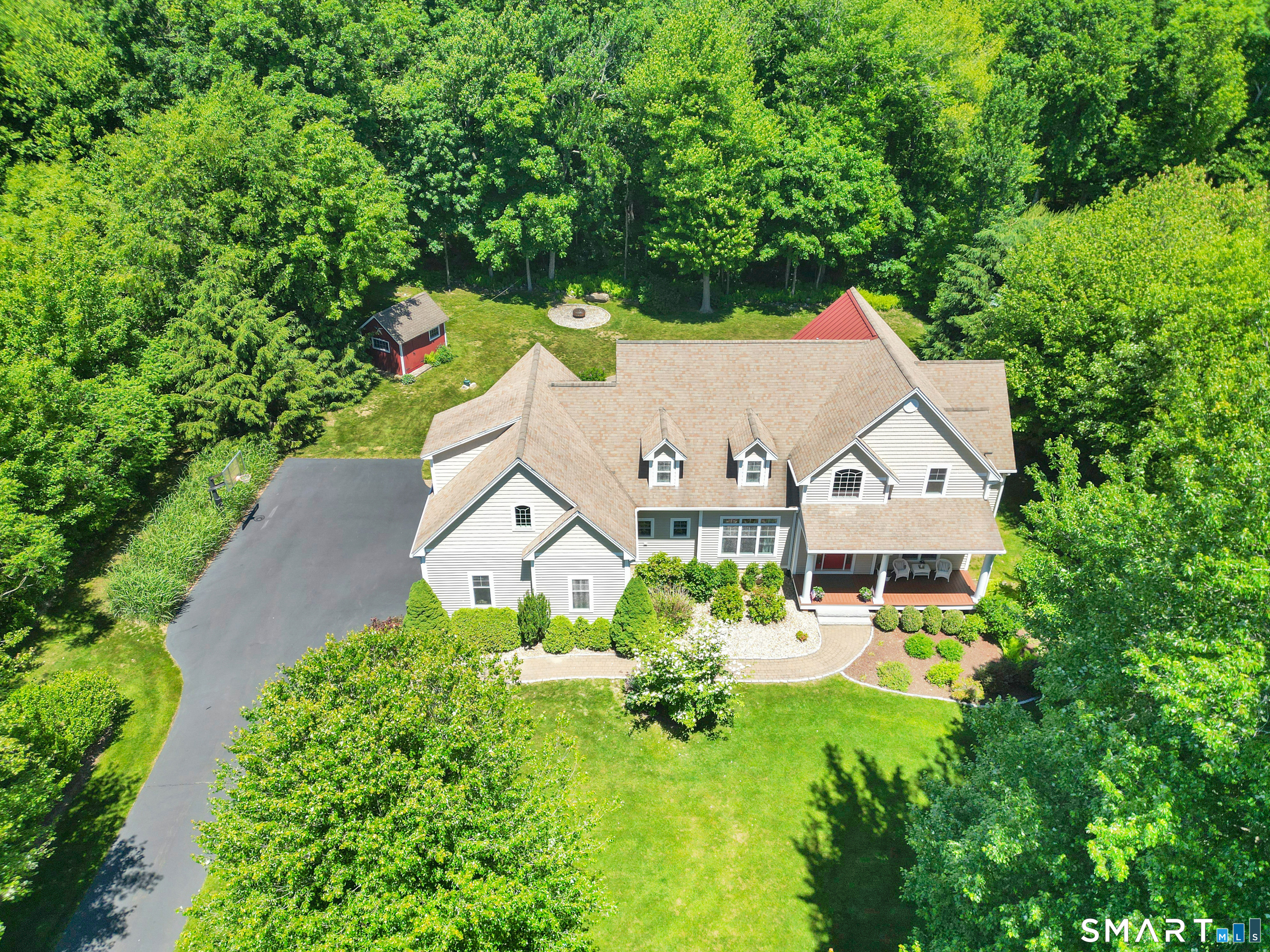 10 Merrit Woods Burlington CT 06013