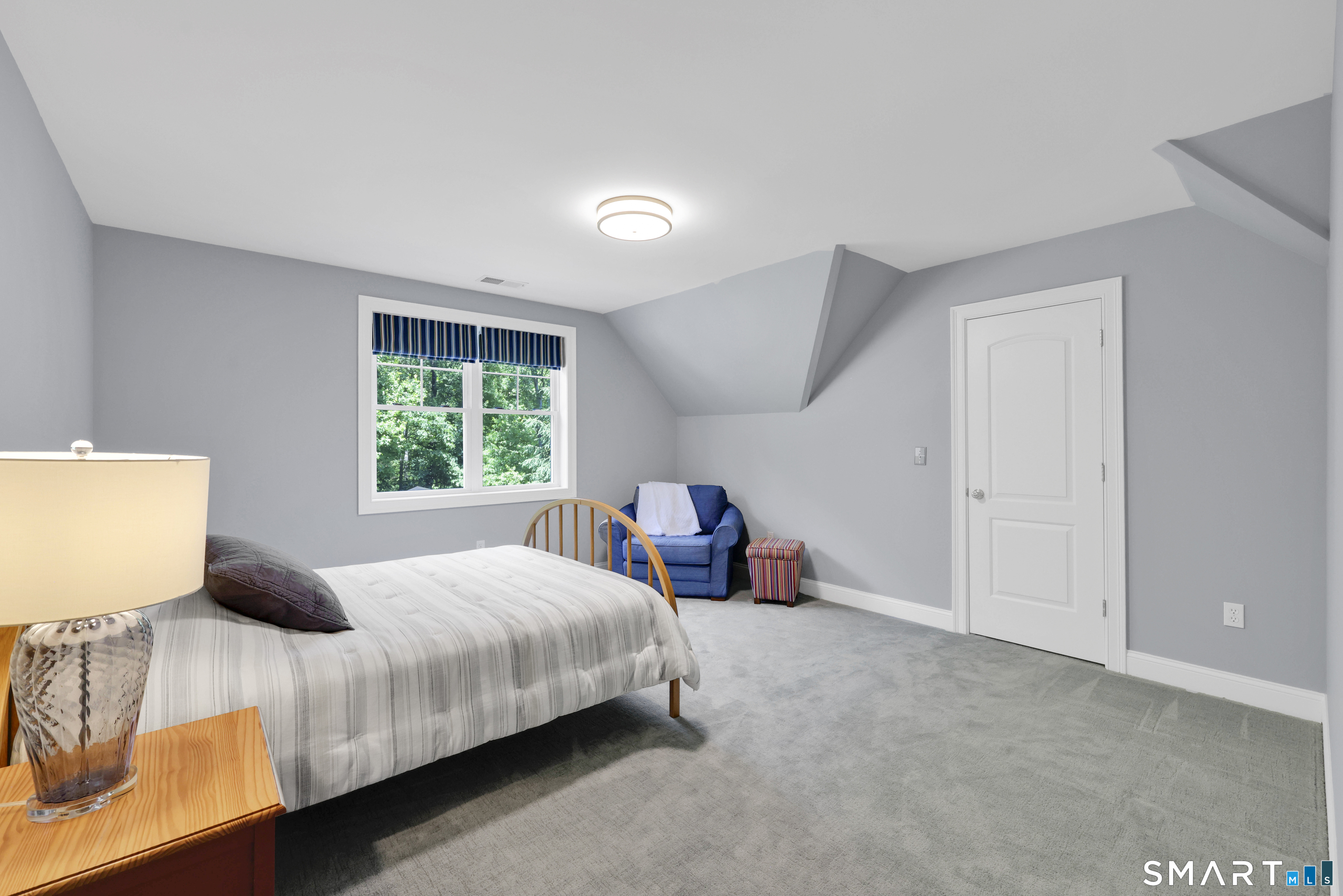 10 Merrit Woods Burlington CT 06013