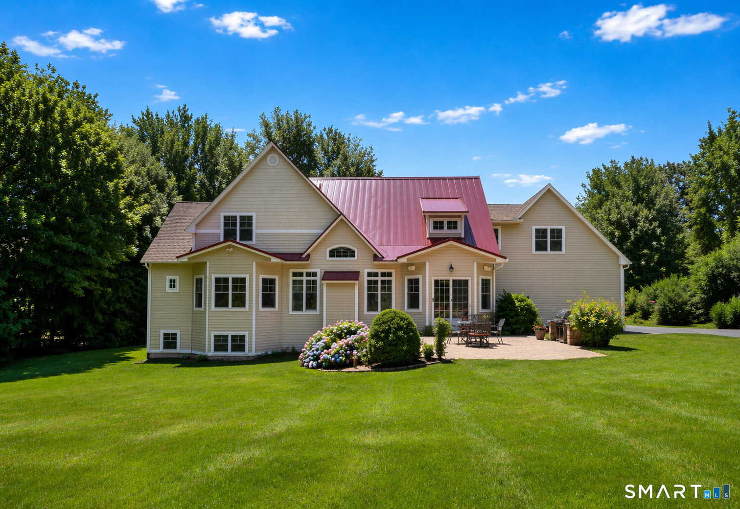 10 Merrit Woods Burlington CT 06013