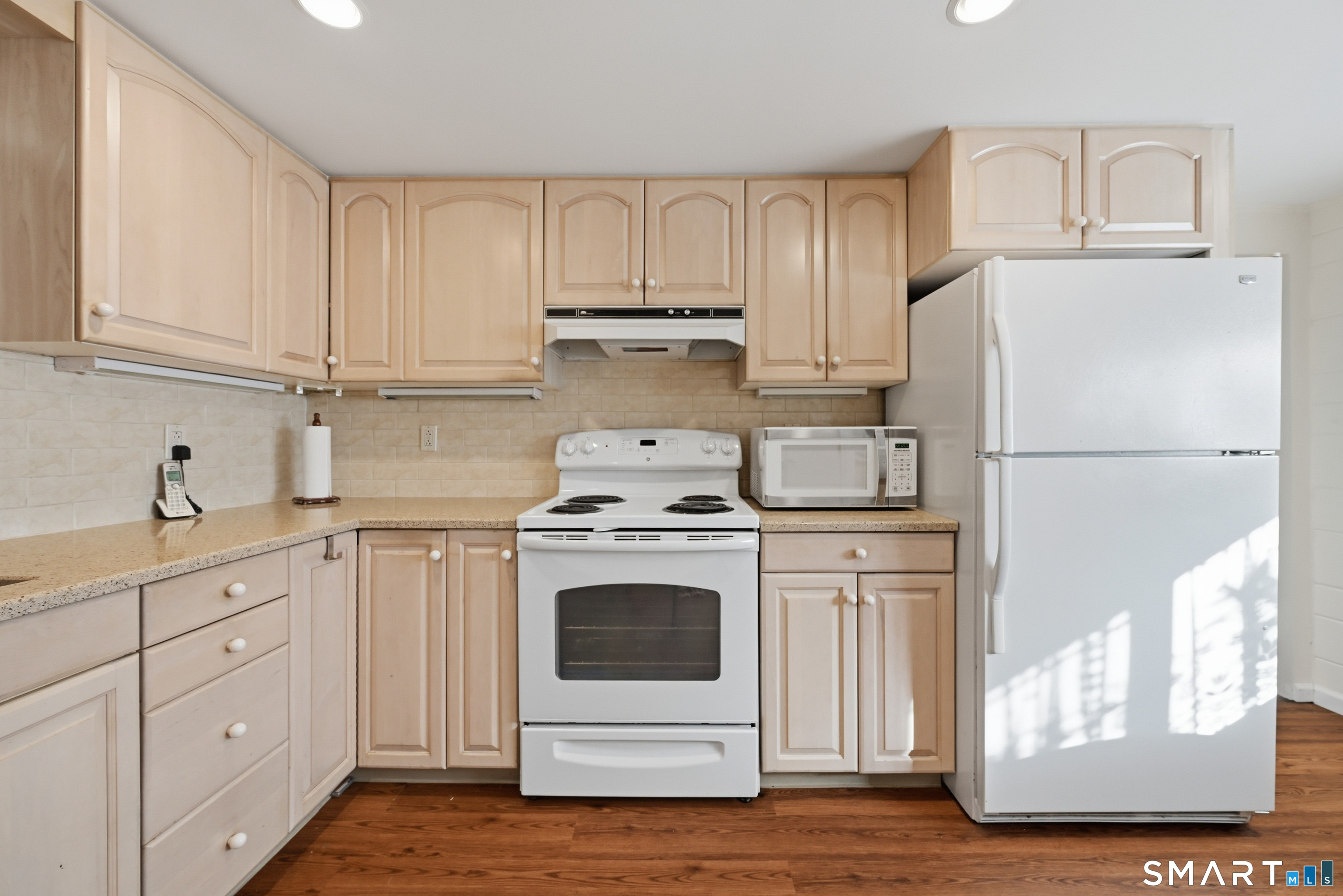 5 Hickory Lane New Milford CT 06776