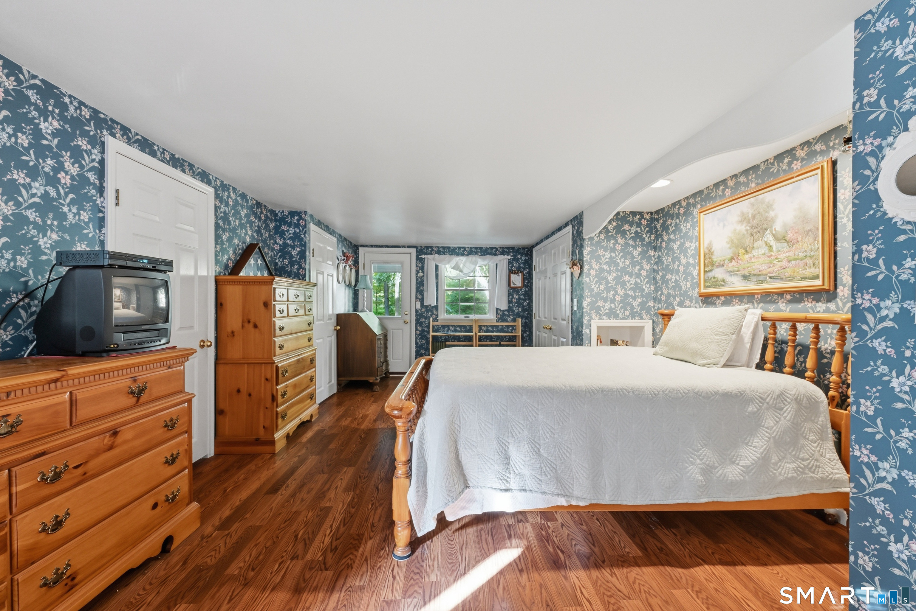 5 Hickory Lane New Milford CT 06776