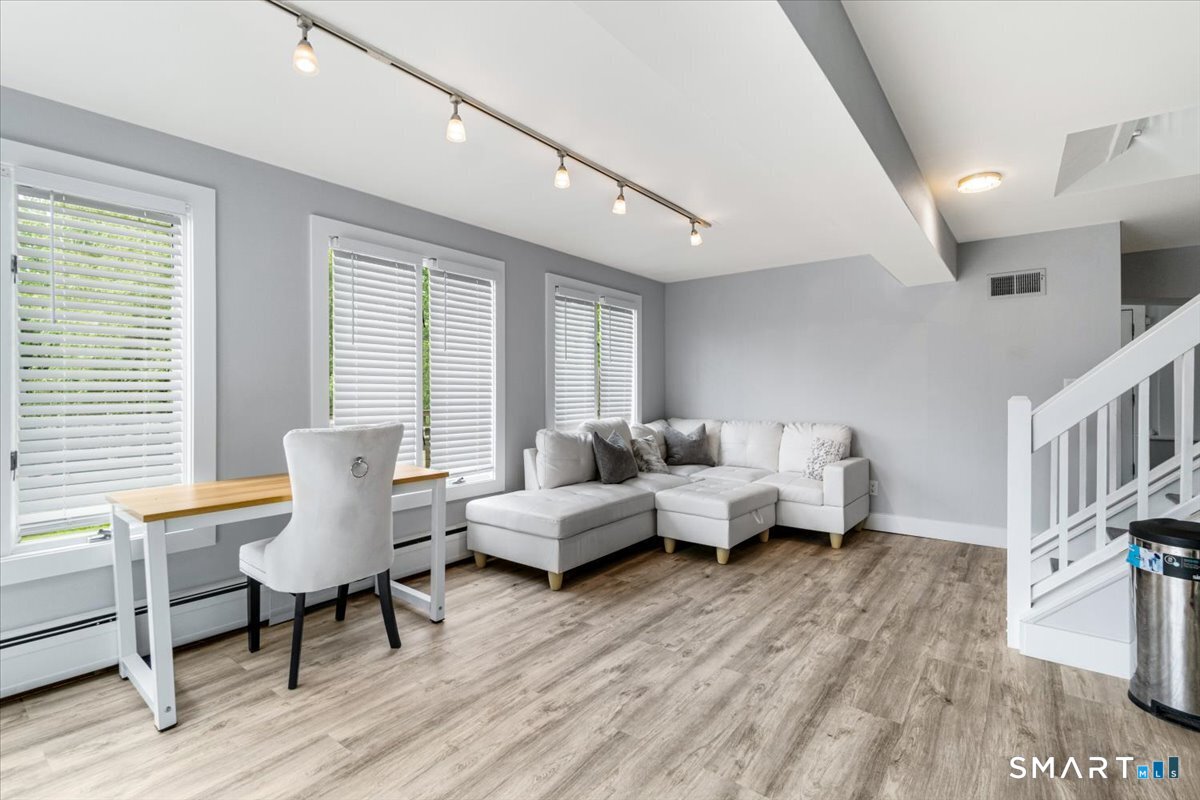 4 Candlewood Birches Brookfield CT 06804