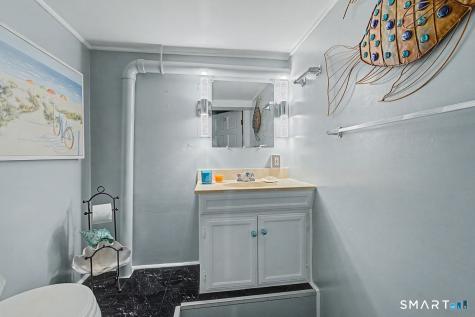 70 Browns Lane Old Lyme CT 06371