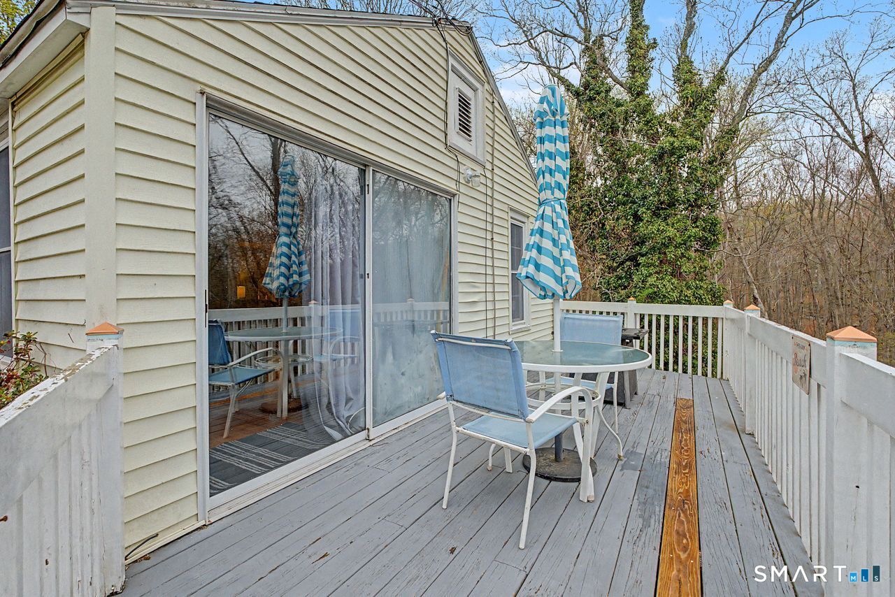 70 Browns Lane Old Lyme CT 06371