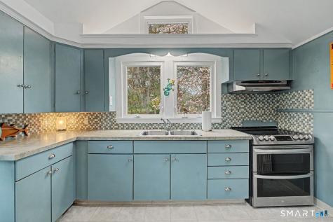 70 Browns Lane Old Lyme CT 06371