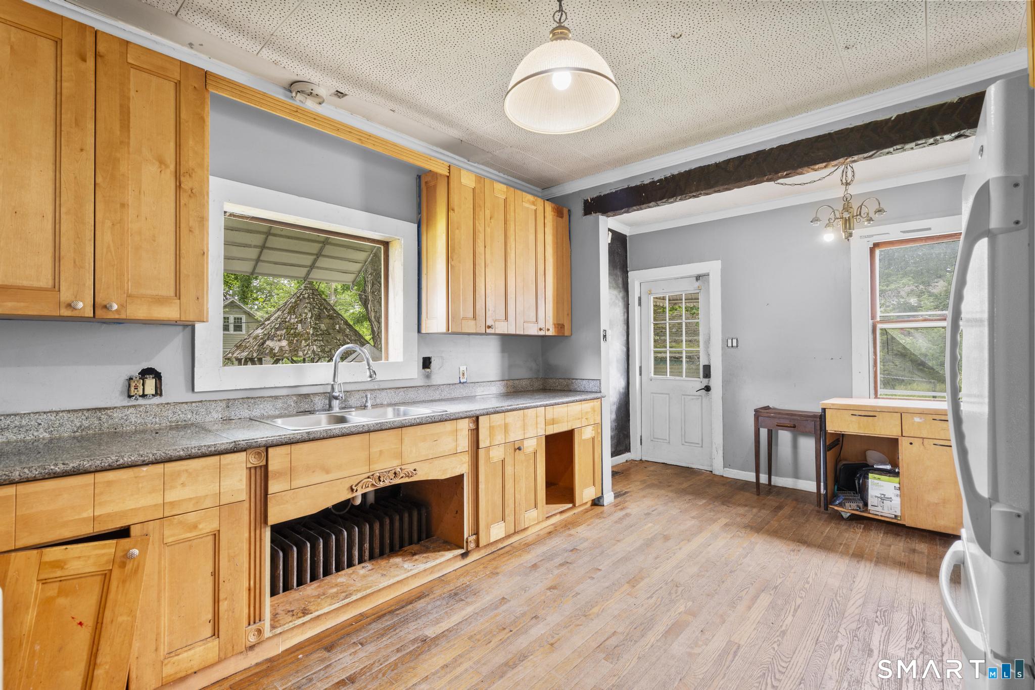 663 White Plains Road Trumbull CT 06611