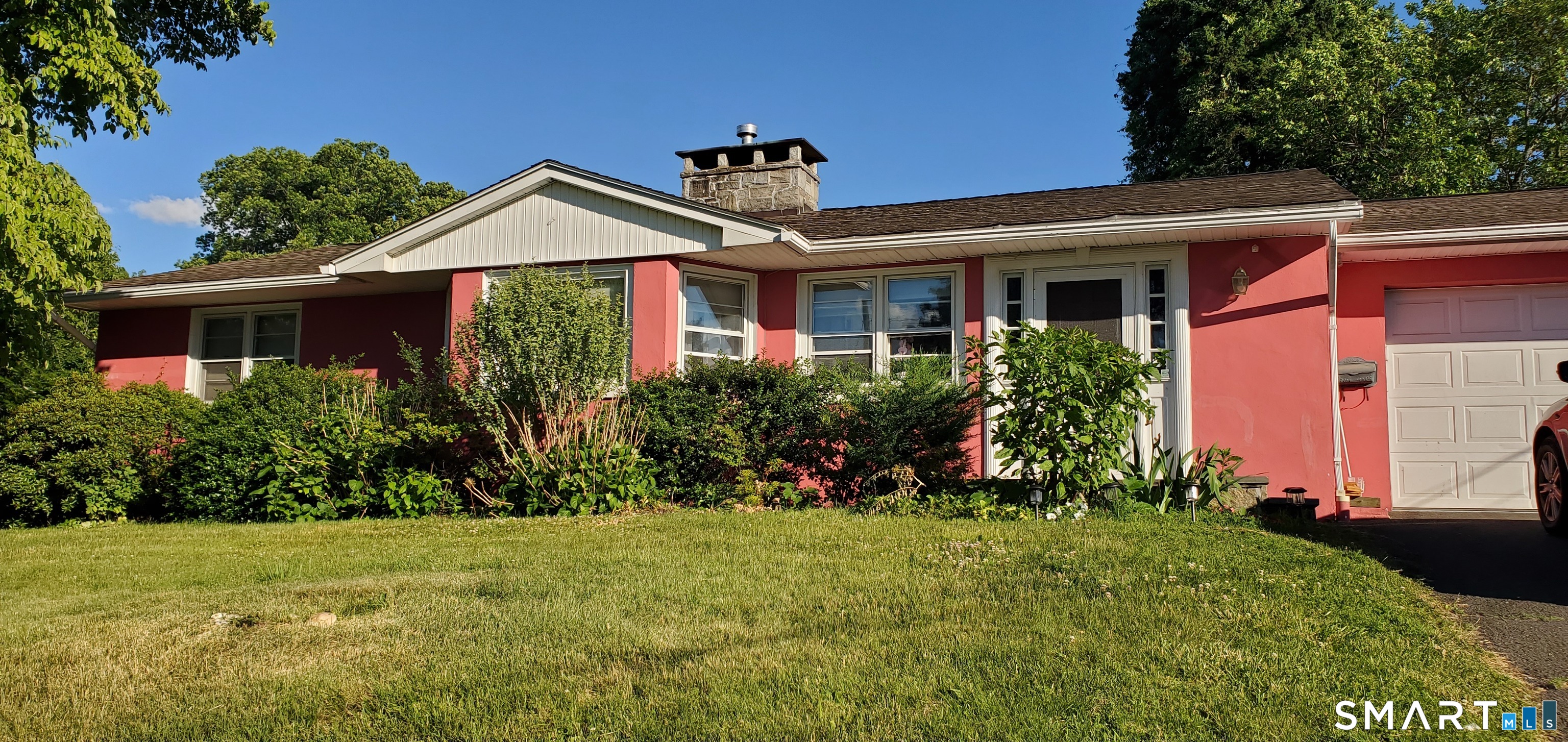 4 Francis Road Danbury CT 06810