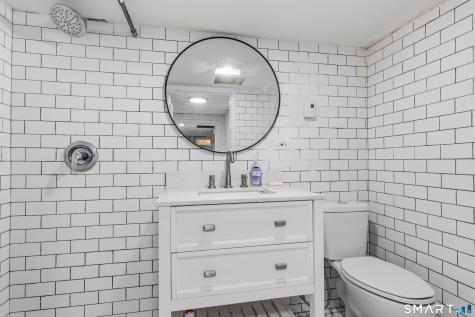 4 Francis Road Danbury CT 06810