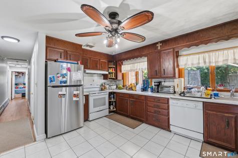 4 Francis Road Danbury CT 06810