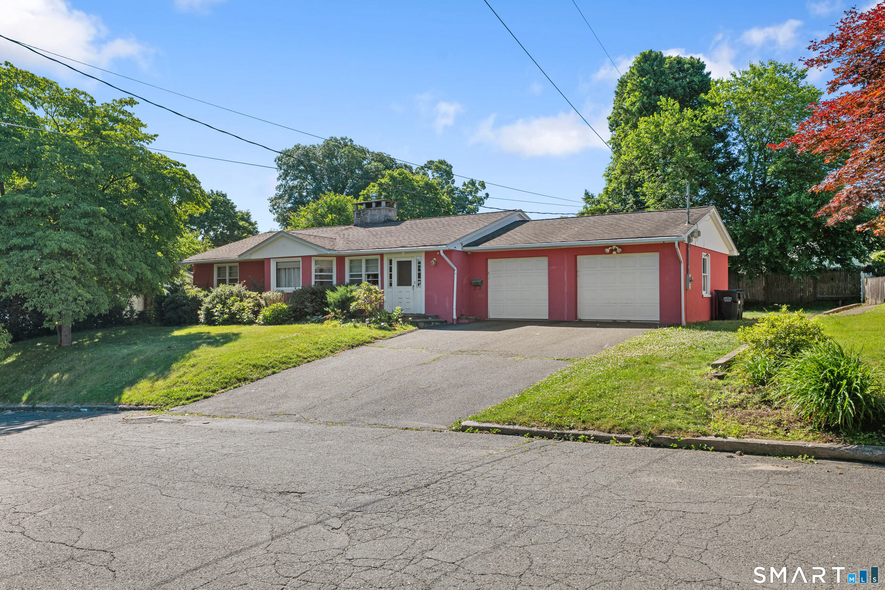 4 Francis Road Danbury CT 06810