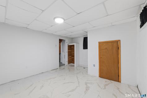 4 Francis Road Danbury CT 06810