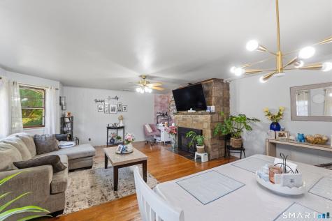 4 Francis Road Danbury CT 06810