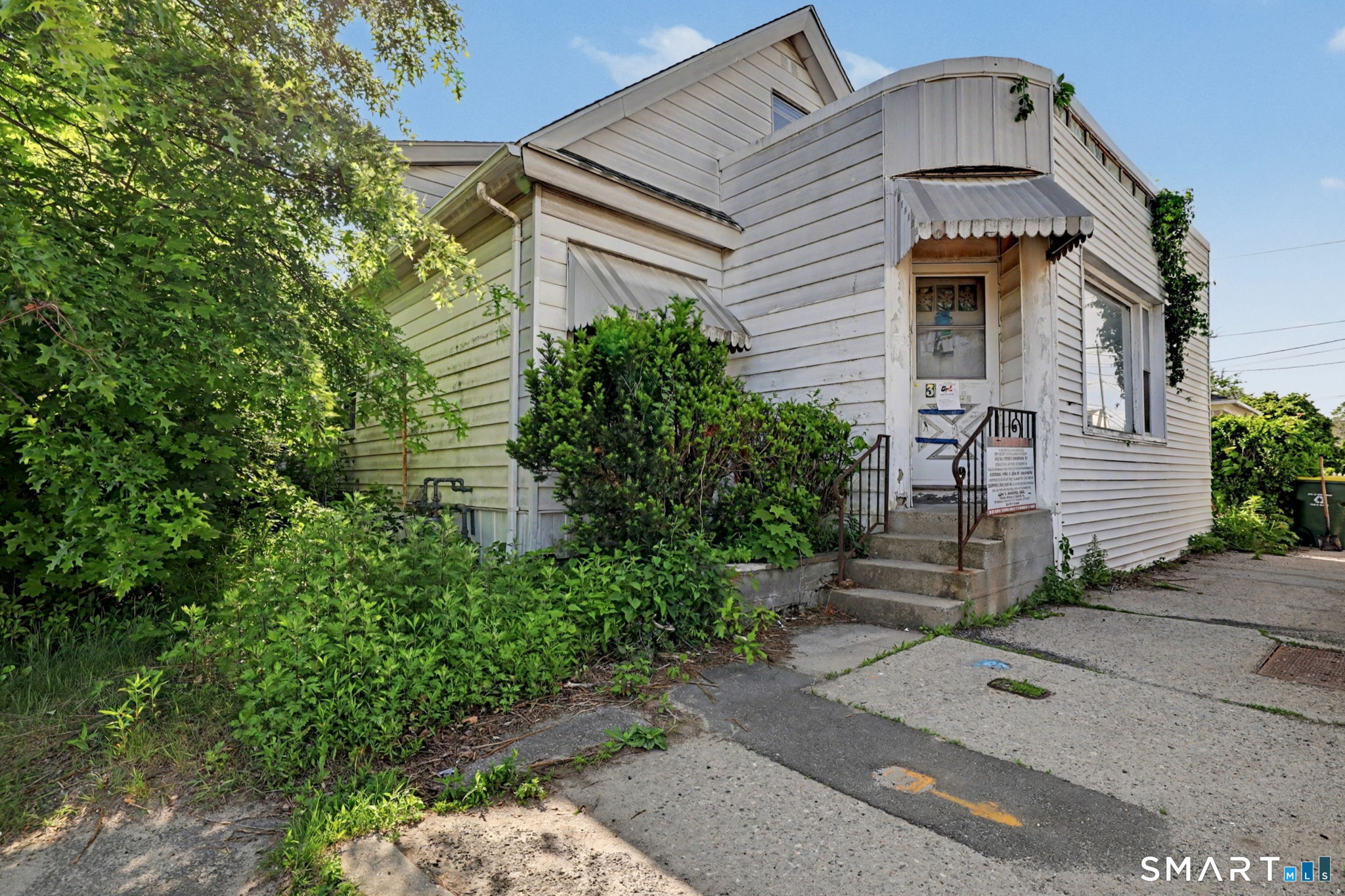 392 Hill Street Waterbury CT 06704