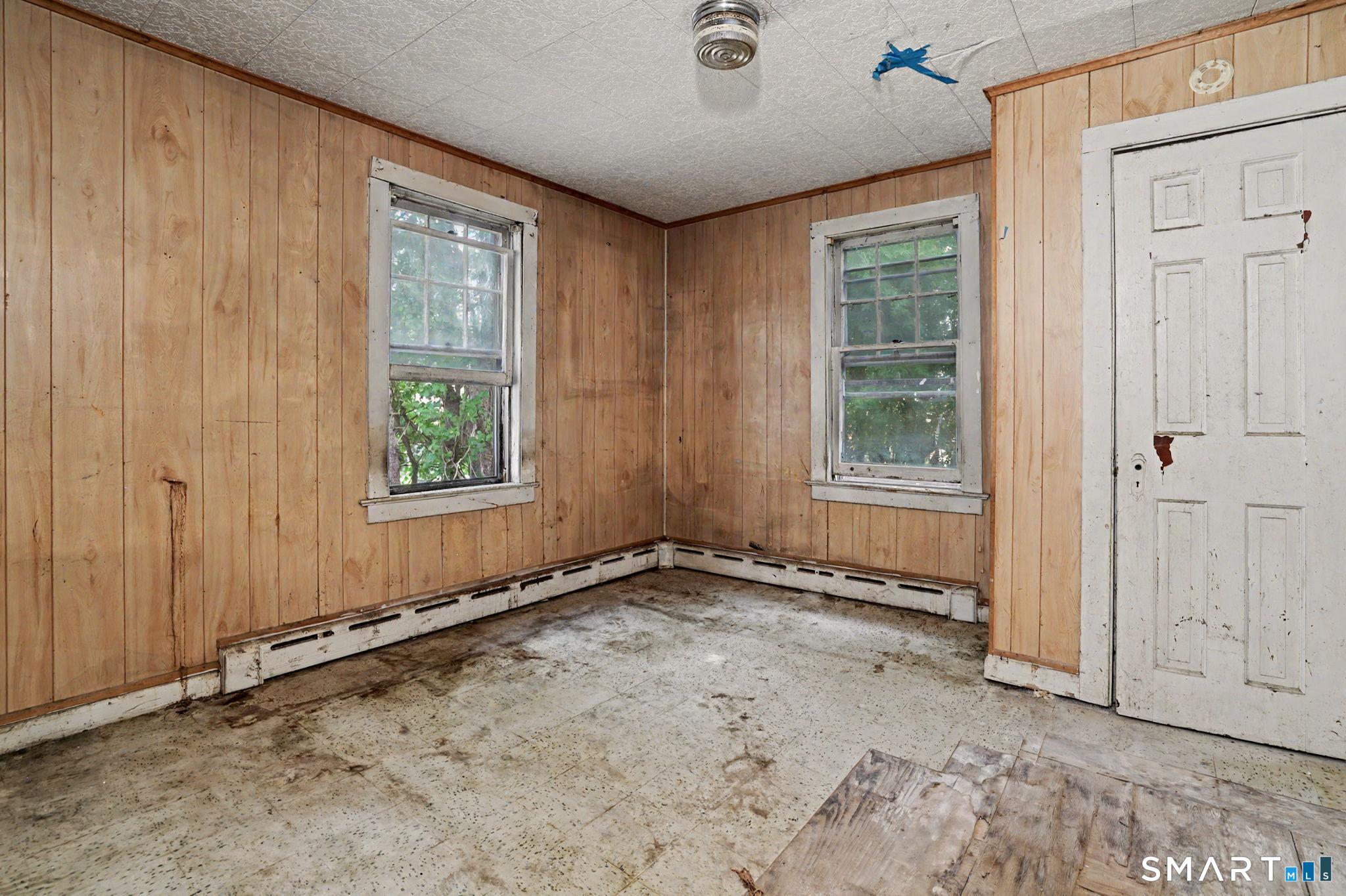392 Hill Street Waterbury CT 06704