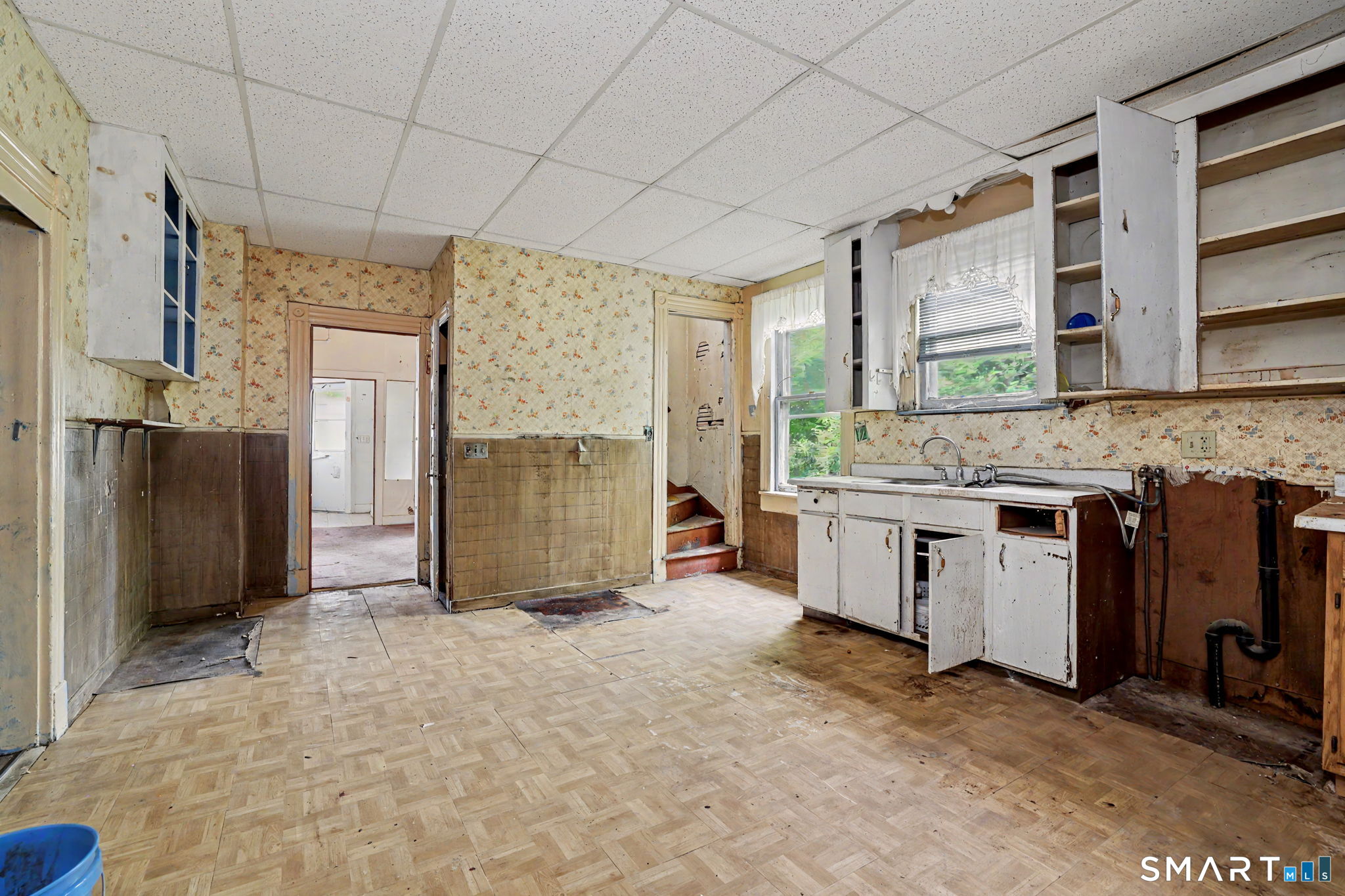 392 Hill Street Waterbury CT 06704