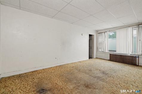 392 Hill Street Waterbury CT 06704