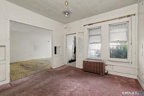 392 Hill Street Waterbury CT 06704