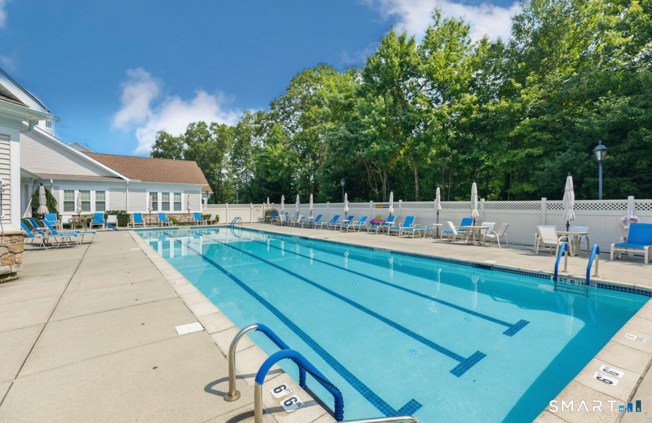 575 Inverness Court Oxford CT 06478