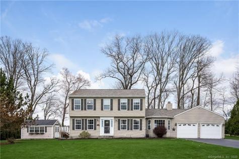 27 Pond Lane East Granby CT 06026