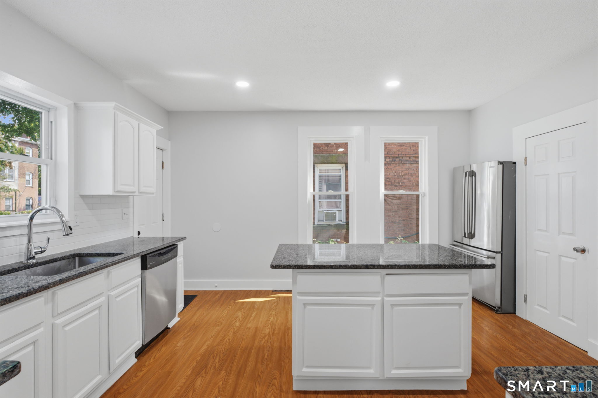 72-74 Lawrence Street Hartford CT 06106