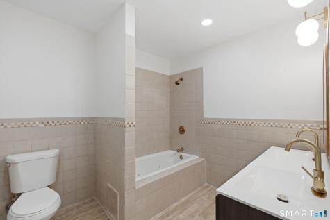 72-74 Lawrence Street Hartford CT 06106