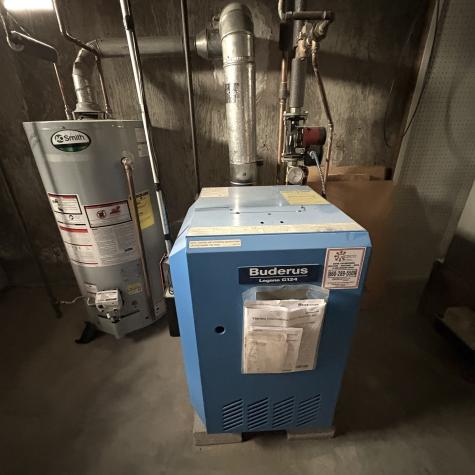 11 Brook Road Enfield CT 06082