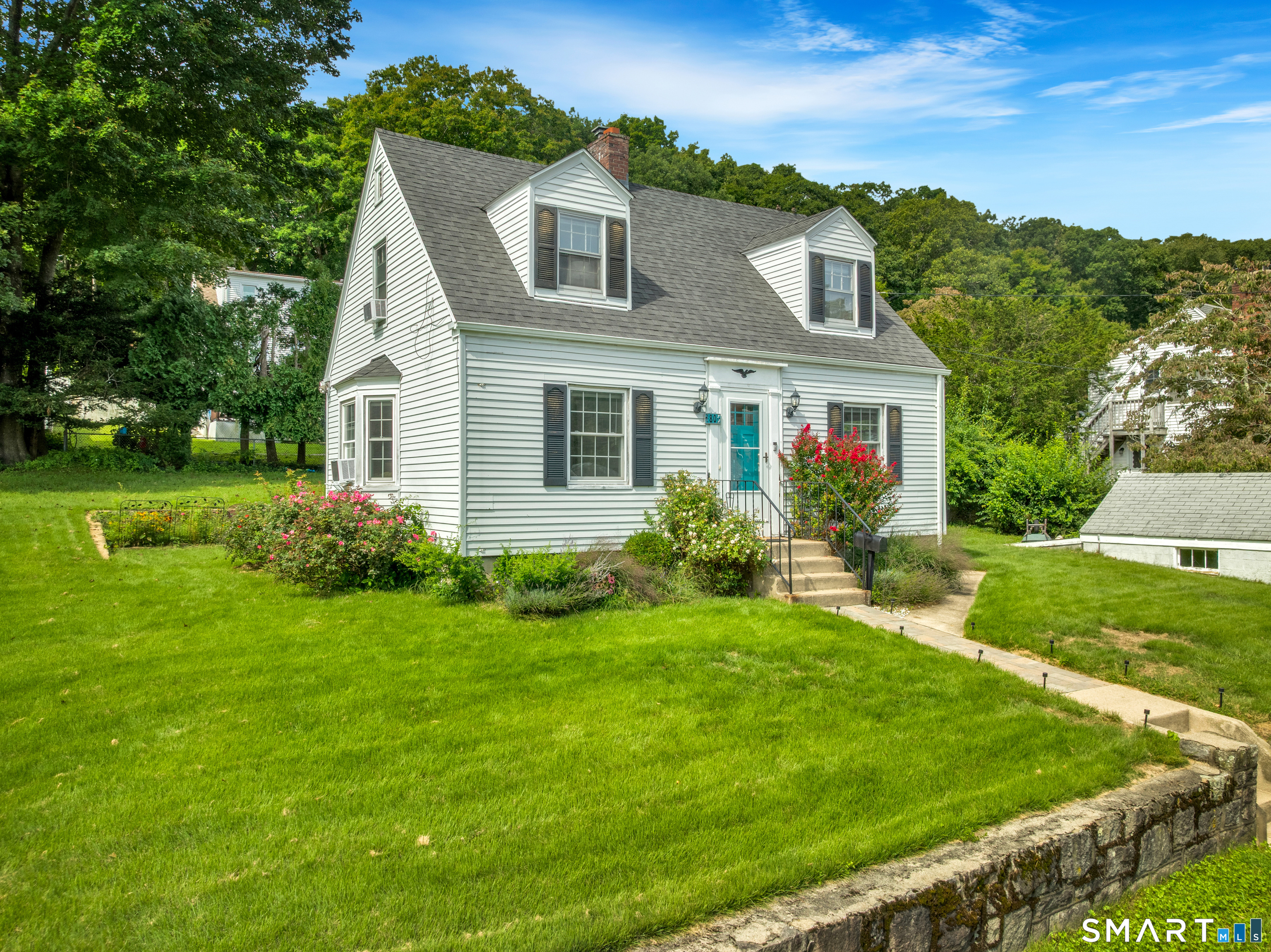 80 Oneco Avenue New London CT 06320