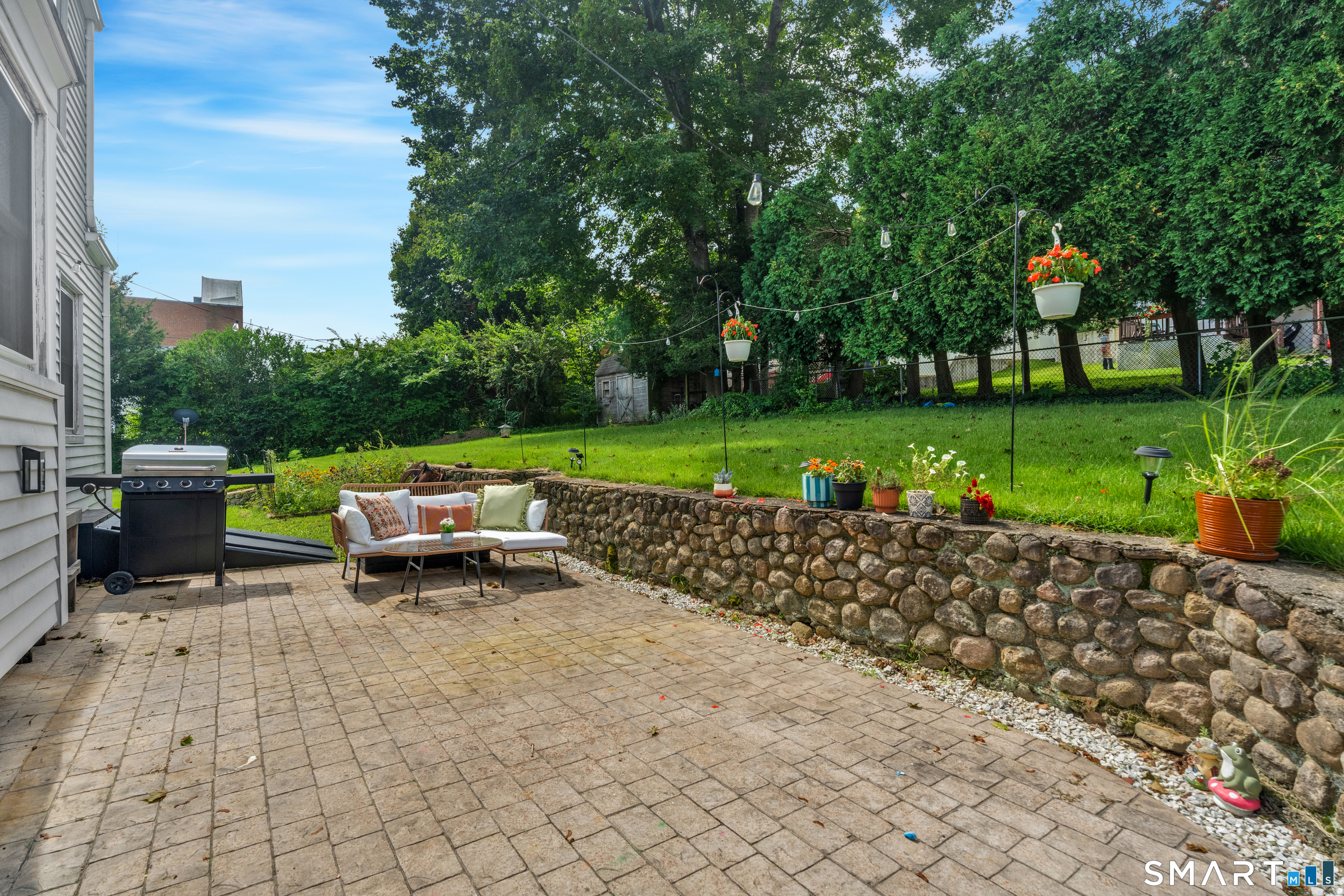 80 Oneco Avenue New London CT 06320