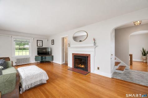 80 Oneco Avenue New London CT 06320