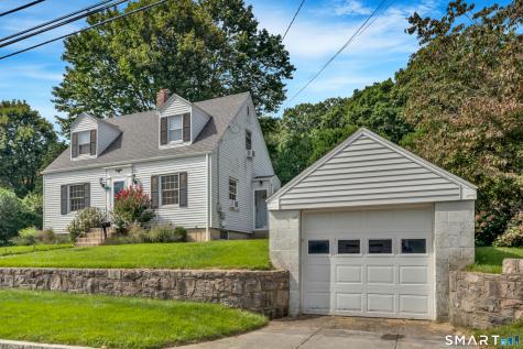 80 Oneco Avenue New London CT 06320