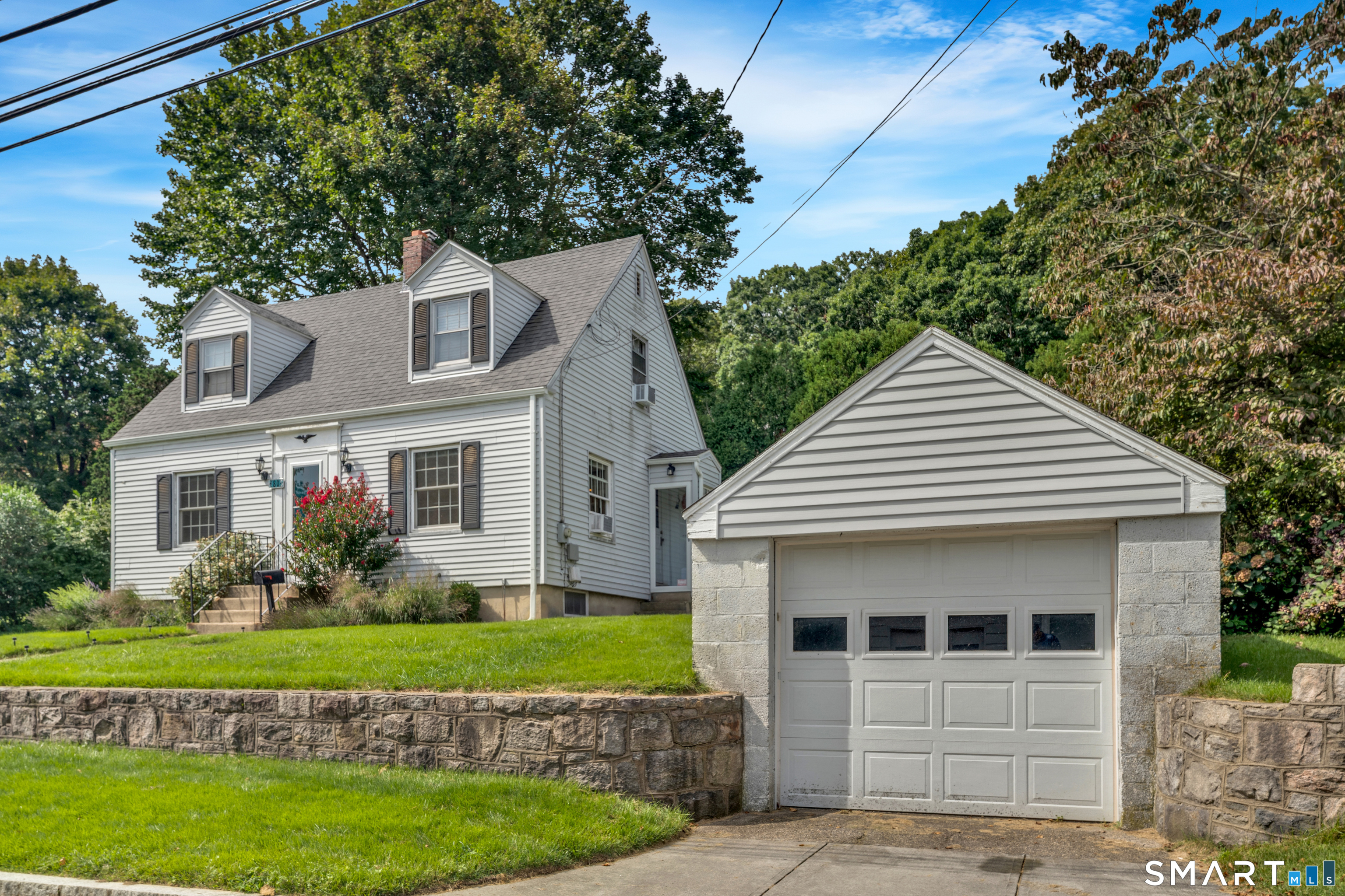 80 Oneco Avenue New London CT 06320