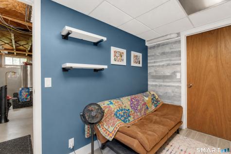 80 Oneco Avenue New London CT 06320