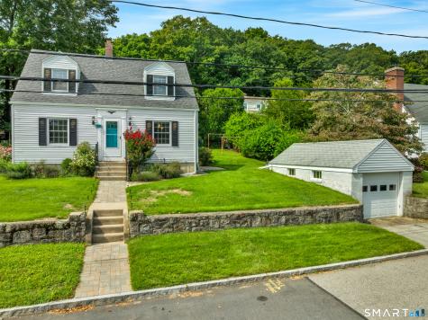 80 Oneco Avenue New London CT 06320
