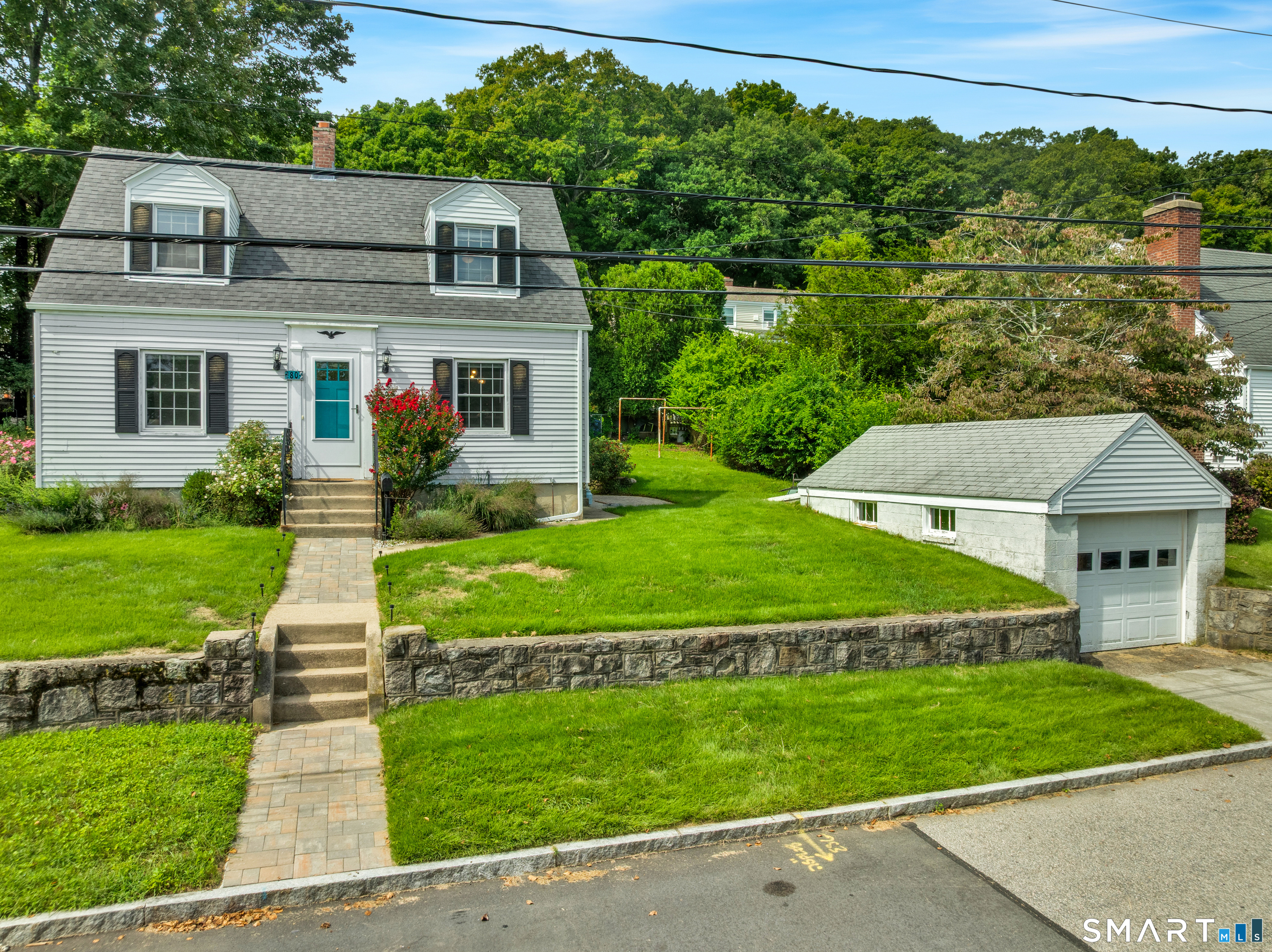 80 Oneco Avenue New London CT 06320