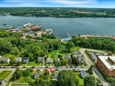 80 Oneco Avenue New London CT 06320