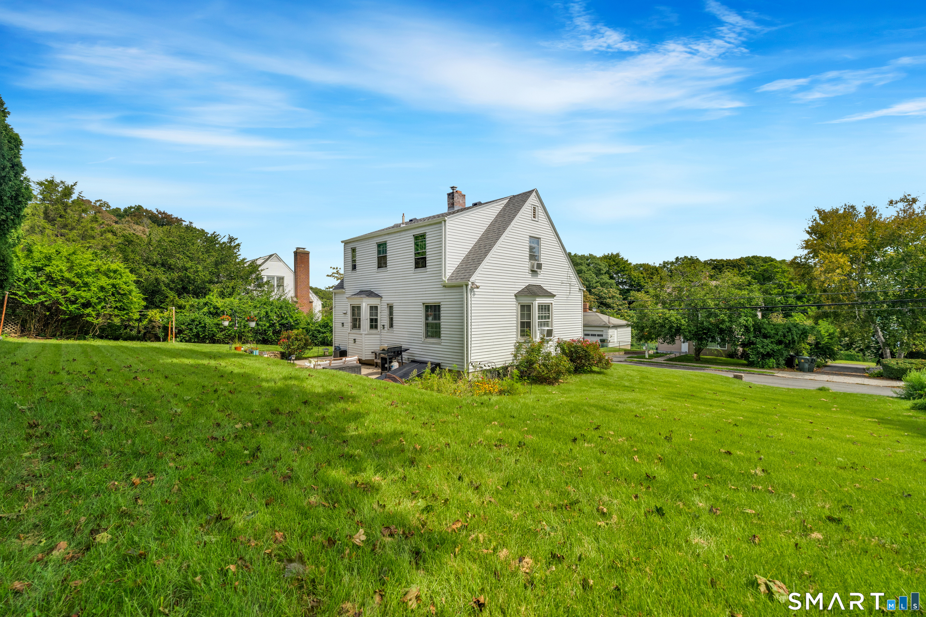 80 Oneco Avenue New London CT 06320