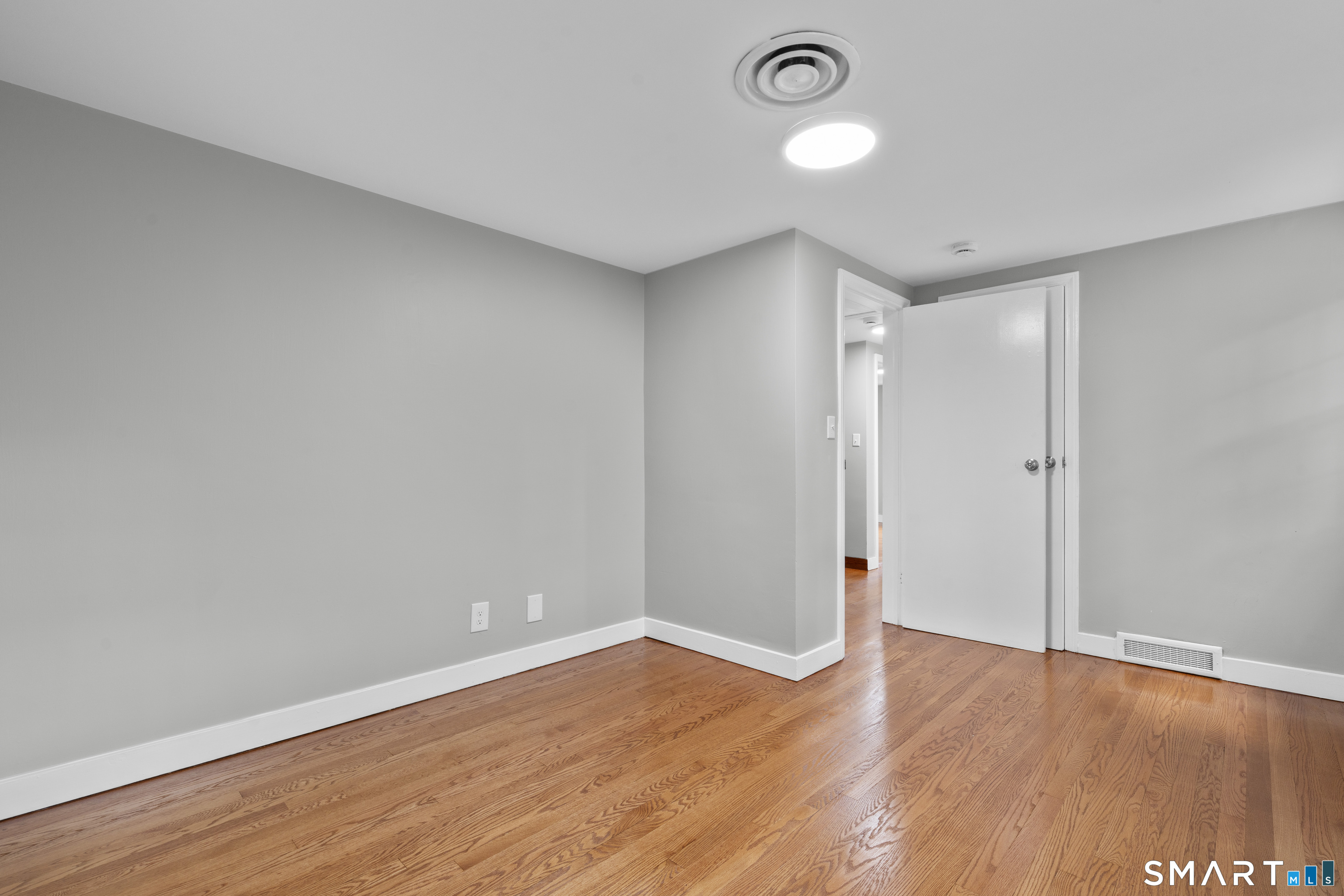 14 Ingleside Drive Hamden CT 06514