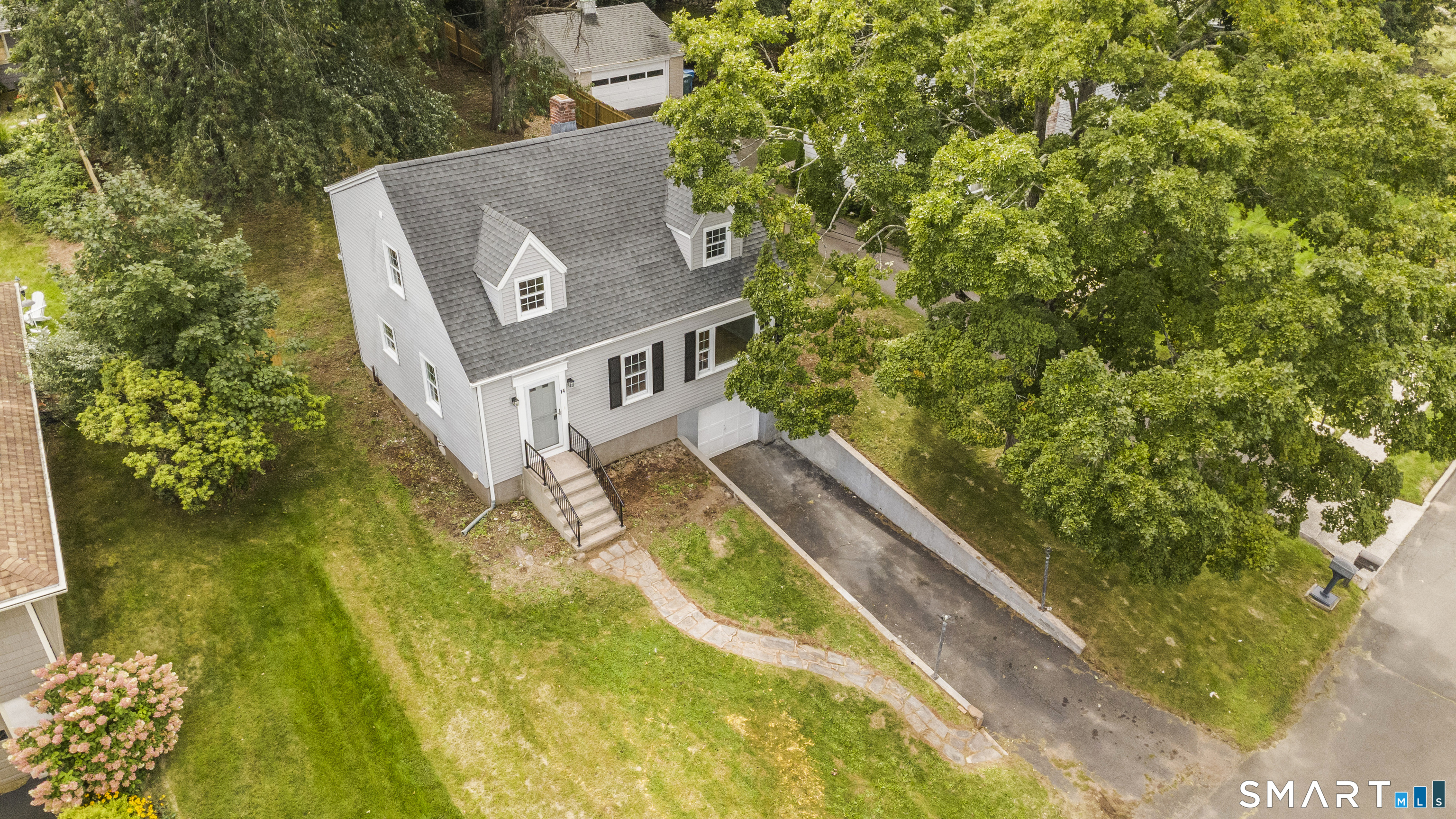 14 Ingleside Drive Hamden CT 06514