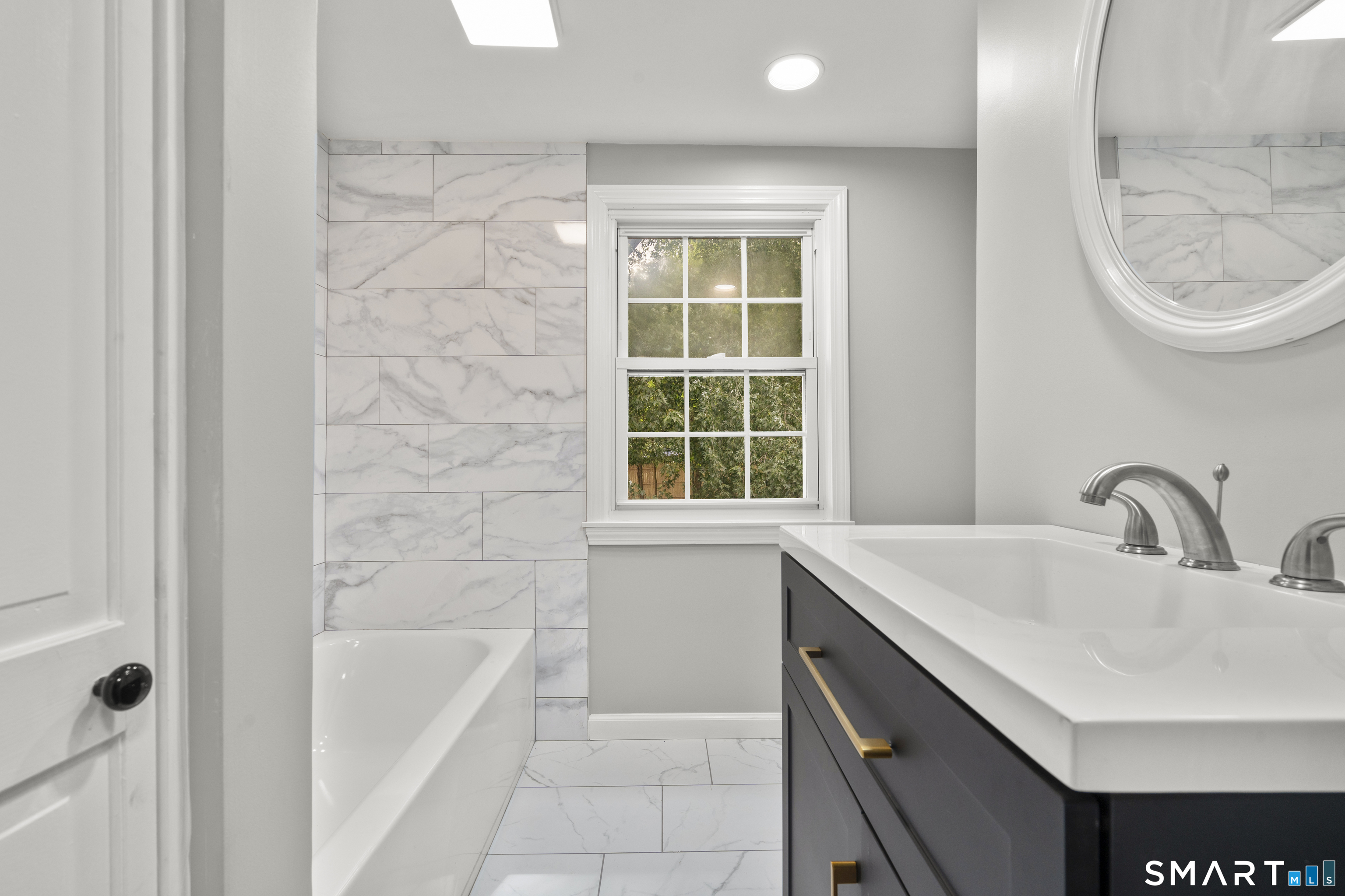 14 Ingleside Drive Hamden CT 06514