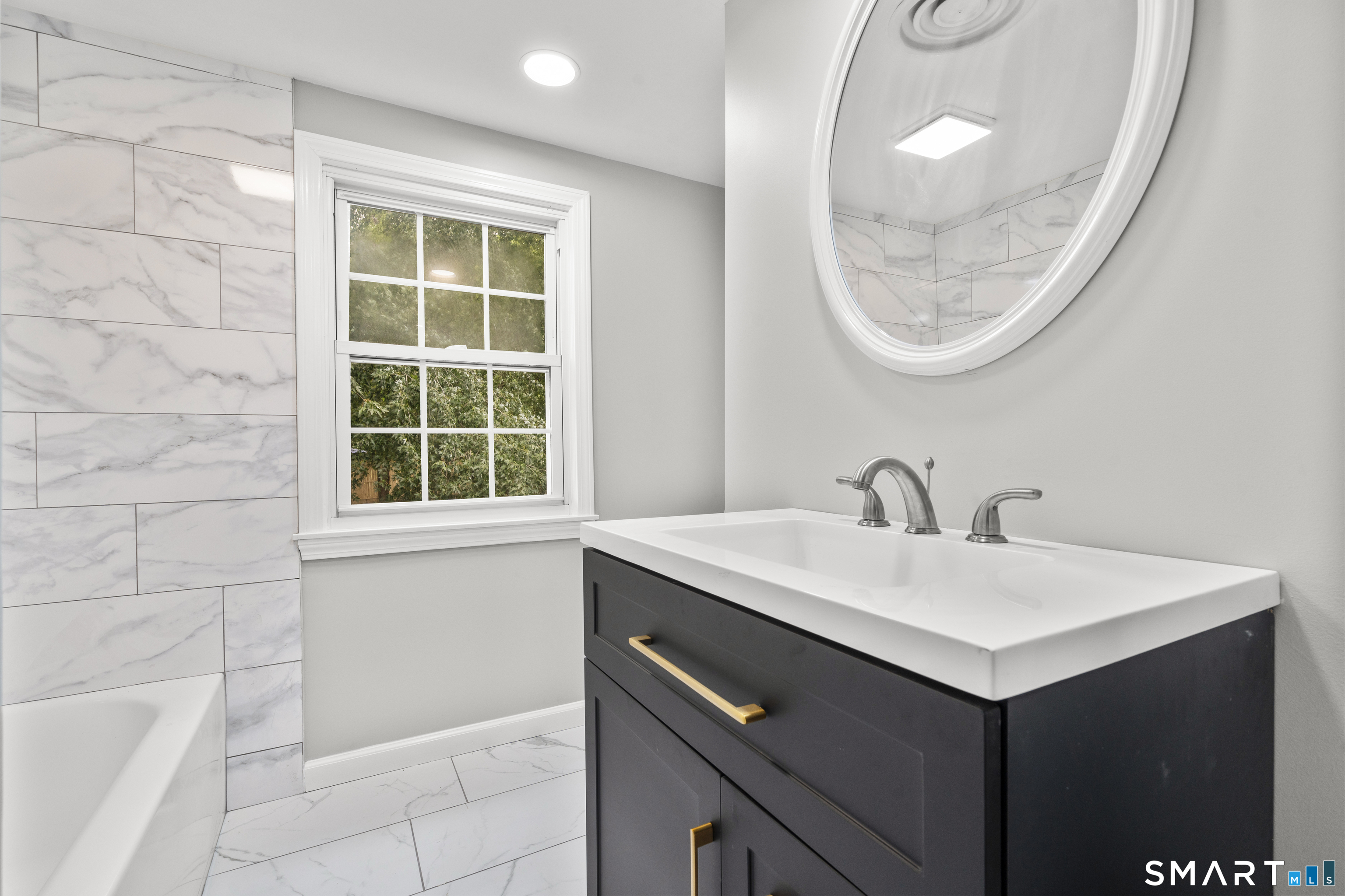 14 Ingleside Drive Hamden CT 06514