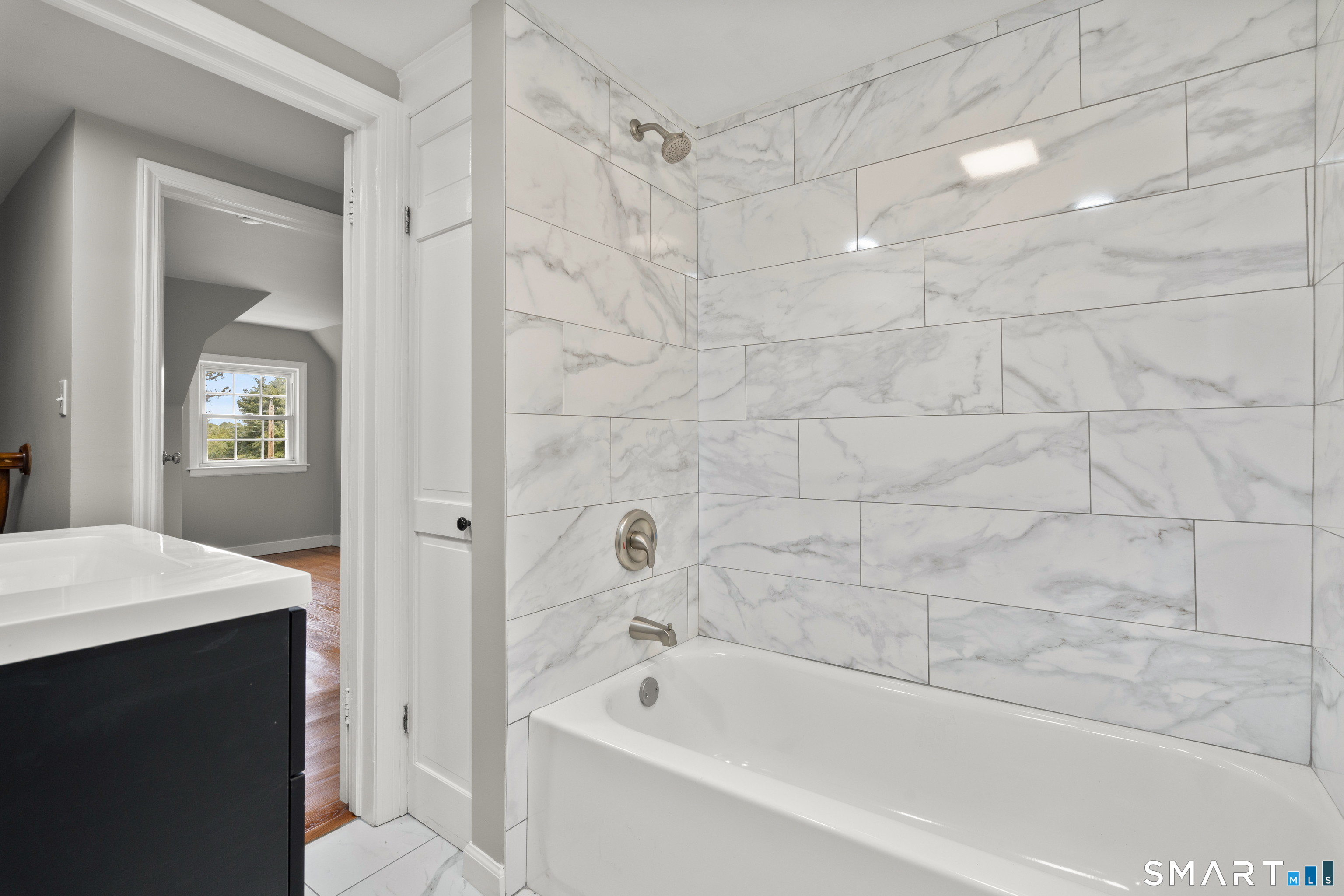14 Ingleside Drive Hamden CT 06514