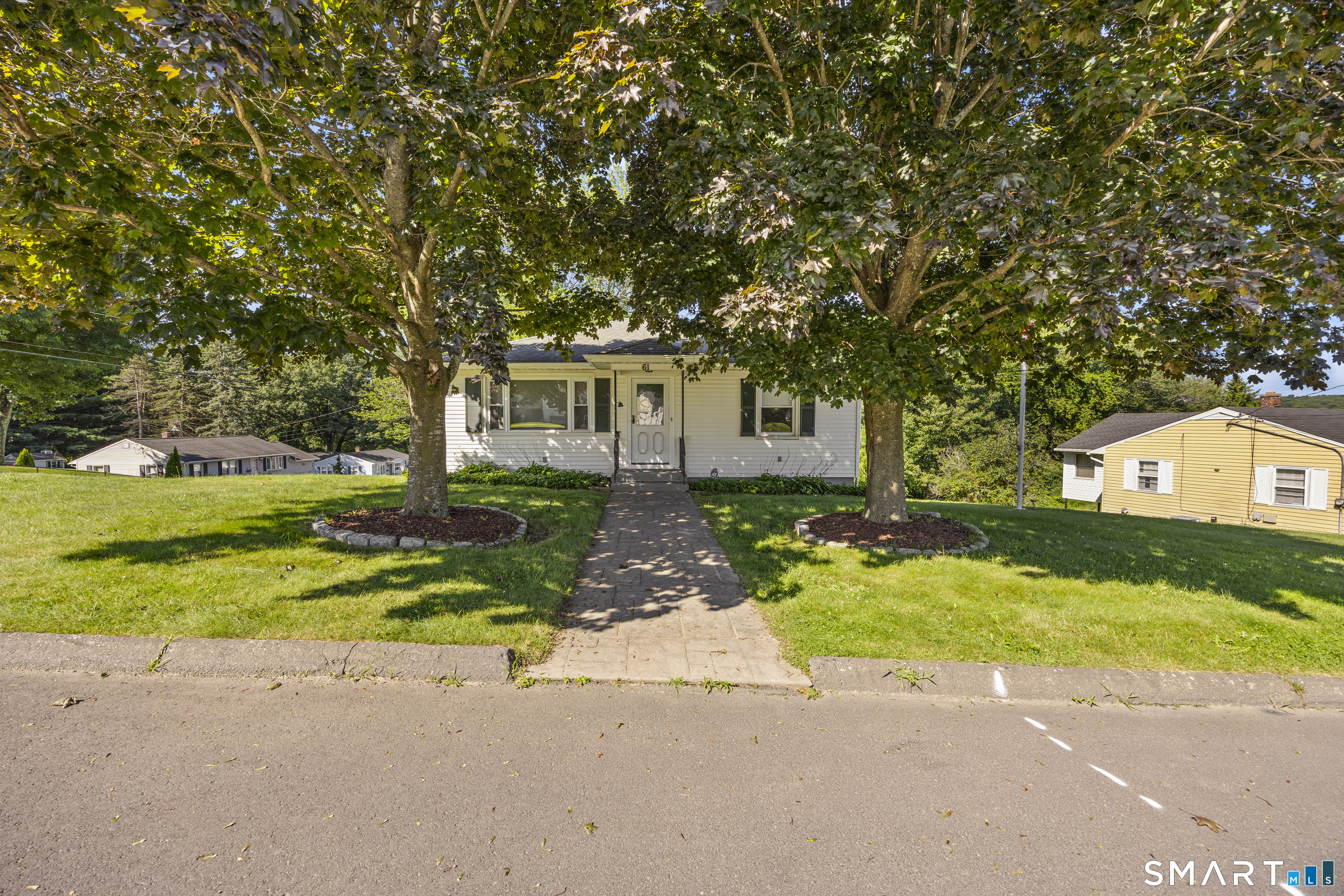 61 Alberta Street Waterbury CT 06708