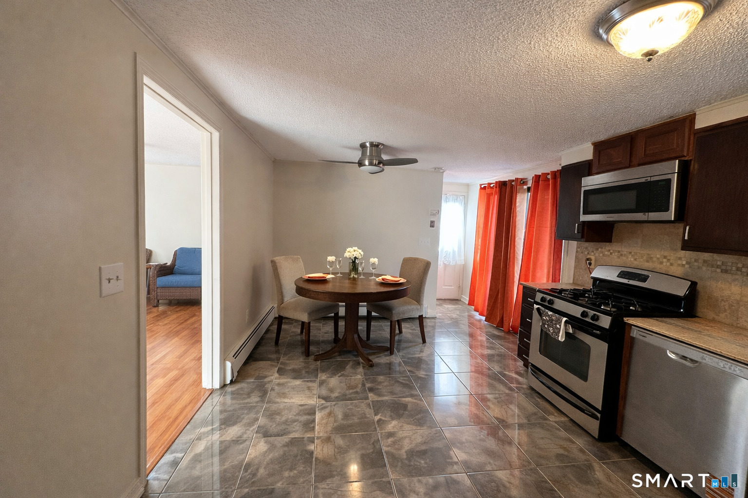 53 Farmstead Circle Bloomfield CT 06002