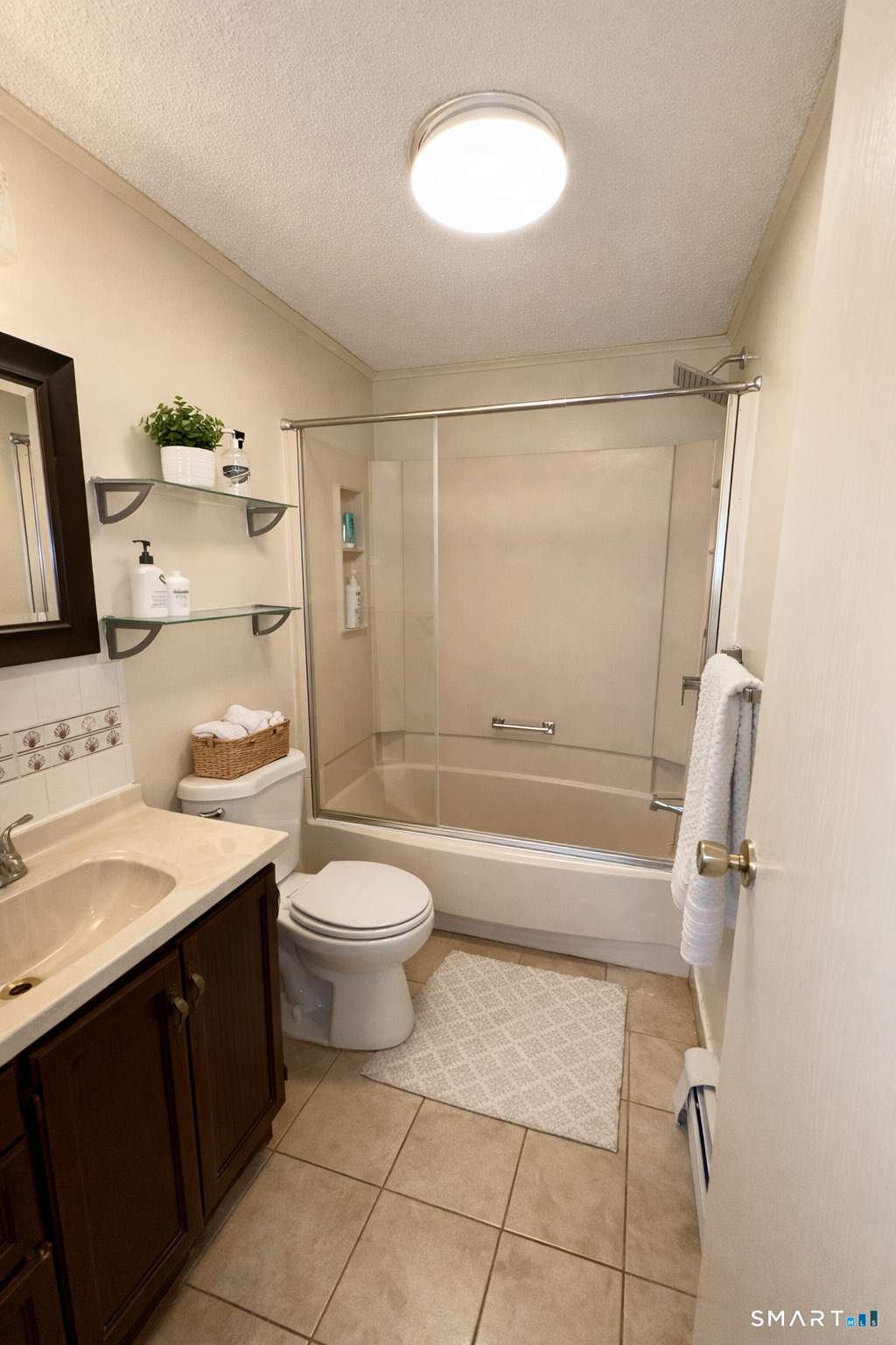 53 Farmstead Circle Bloomfield CT 06002