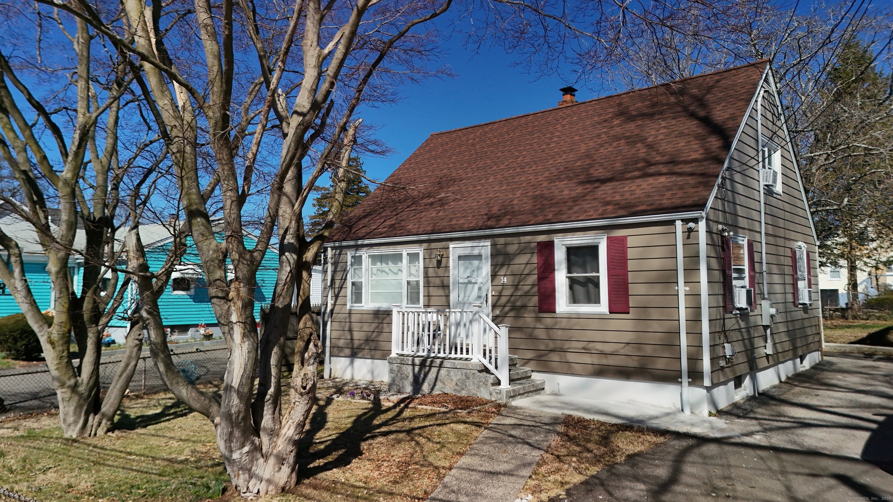 14 Rita Avenue Bridgeport CT 06606