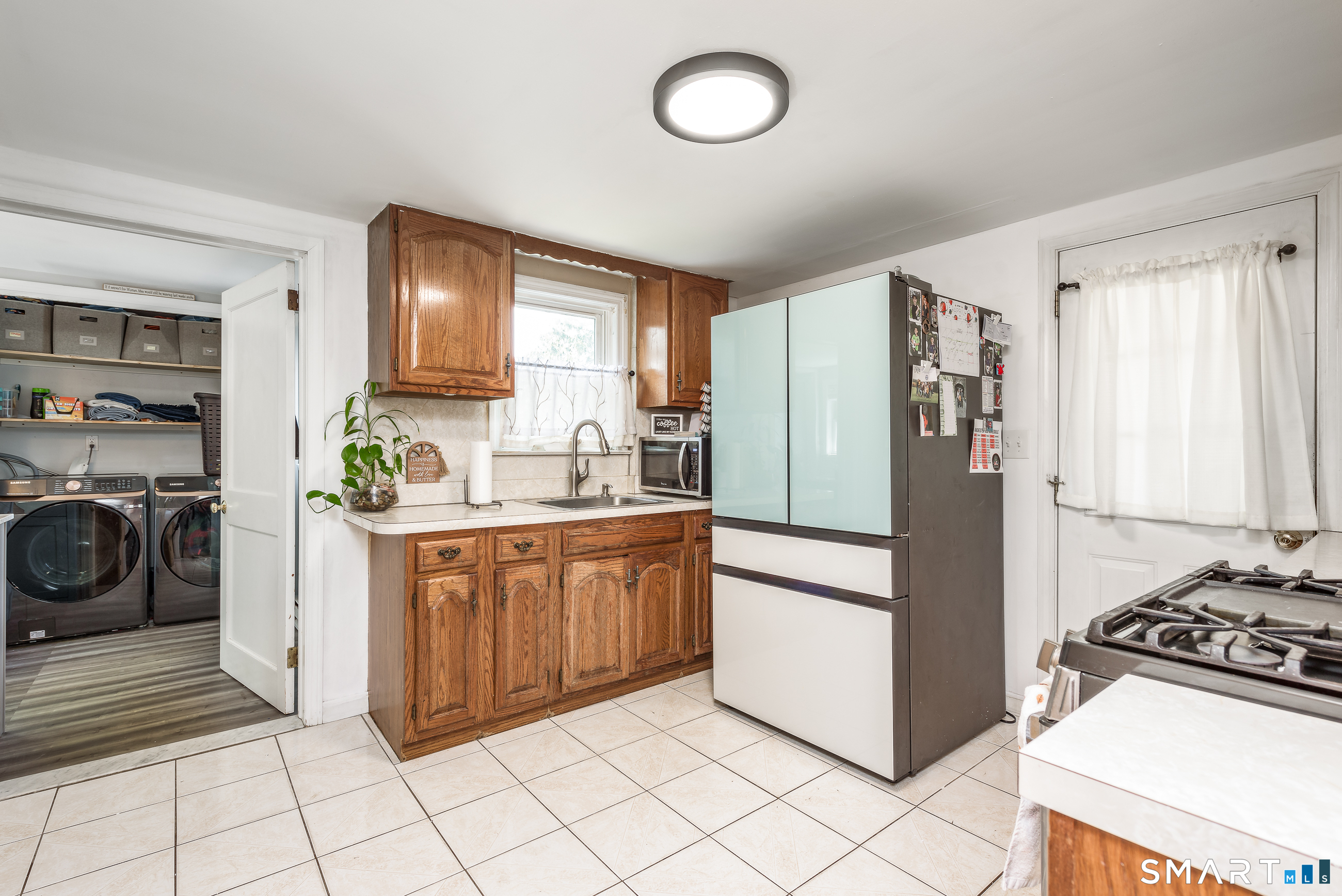 471 Forbes Street East Hartford CT 06118