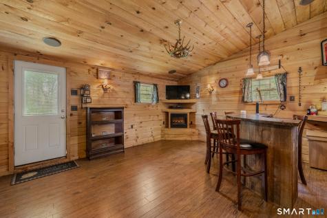 1352 North Road Groton CT 06340