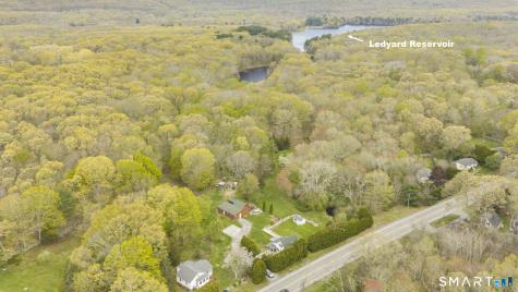 1352 North Road Groton CT 06340