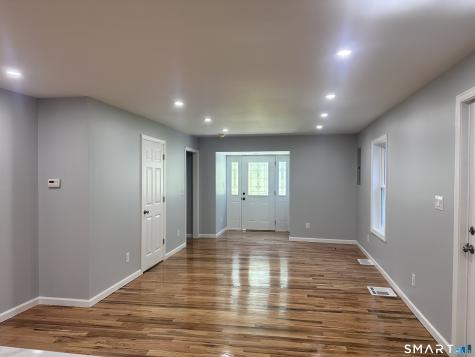 215 Maple Street East Haven CT 06512